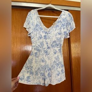 Altar’d state blue floral romper